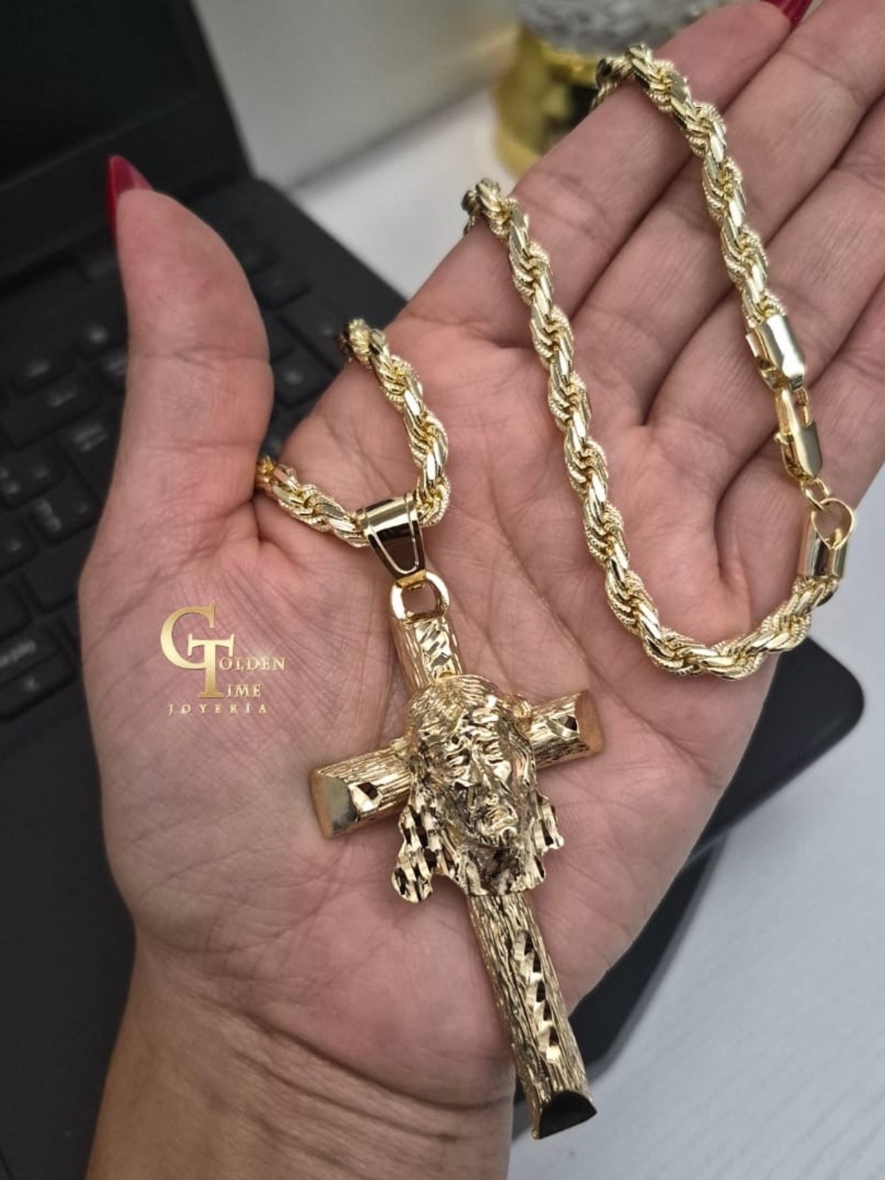 18k gold-plated roll chain directly from Colombia